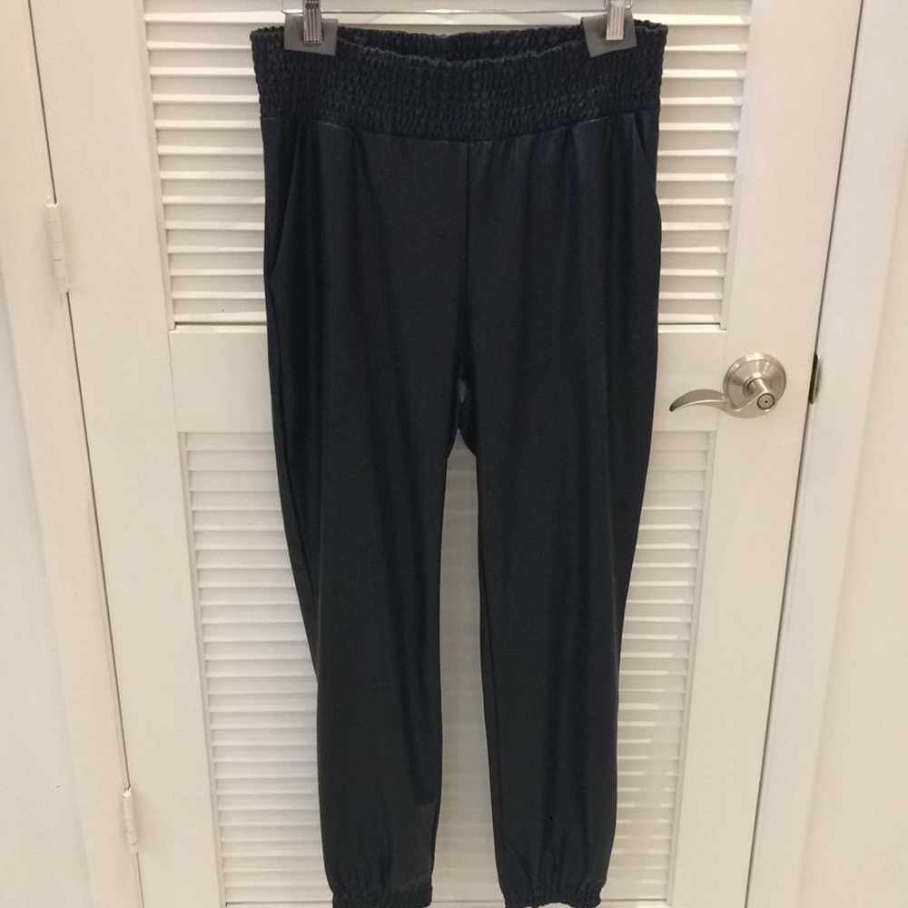NWT commando faux leather jogger Large